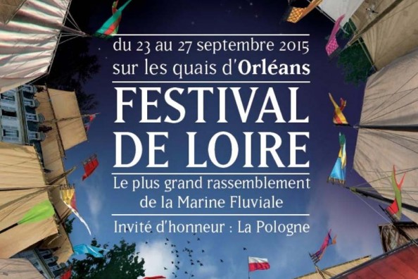 Spectacle nocturne au Festival de la Loire 2015